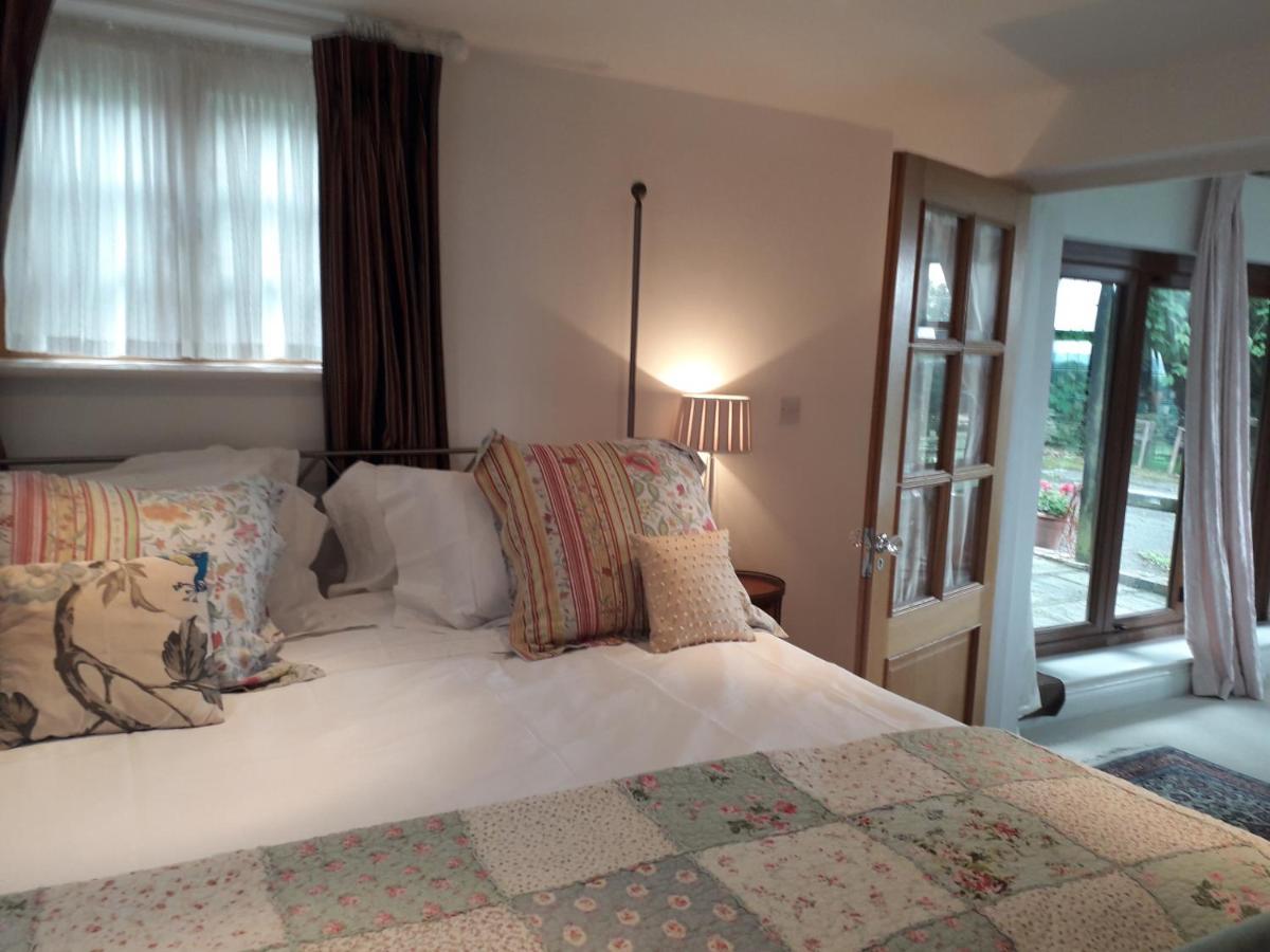Moaps Farm B&B Support Small Business, Welcome, Check In From 5 Pm Danehill ภายนอก รูปภาพ
